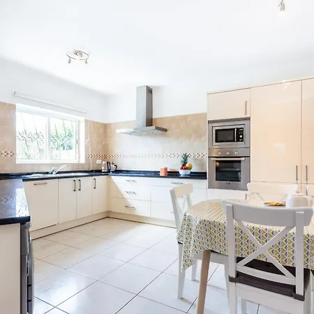 Coolhouses Algarve Lagos, V3 Casa Evasion Semesterbostad *