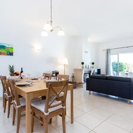 Coolhouses Algarve Lagos, Casa Evasion Λάγος